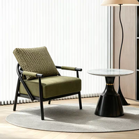 Fauteuil individuel rétro de style designer, chaise de conférence, mobilier de maison moderne et minimaliste, fauteuil lounge en tissu de luxe léger