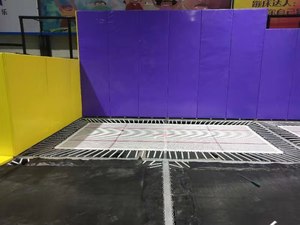 Terrain de jeu intérieur personnalisé et <span class=keywords><strong>Trampoline</strong></span> élastique à prix d'usine Super bon marché - Product Image 4