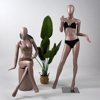 Mannequin de corps complet féminin sexy populaire