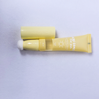 Tube cosmétique PE couleur personnalisée avec interrupteur rotatif, applicateur de fard à joues floqué, capacité 10-25 ml pour soins de la peau, fard à paupières, crème pour les yeux