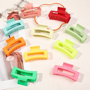 Shily&OS Pinza de Pelo Cuadrada Mate Elegante Hecha a Mano de 8.5cm - 67 Colores, Pinzas de Tiburón para Mujer (Plástico) - Product Image 6