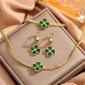 Atacado feminino esmeralda zircão coração trevo de quatro folhas colar pulseira brincos 18k banhado a ouro conjunto de jóias de aço inoxidável