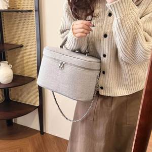 Factory Custom Logo Portable Female Canvas Shoulder Bag Makeup Bag Travel Toiletry Make up Organizer Storage Cosmetic Bag - Product Image 6