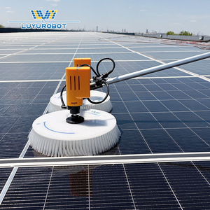 Outil de <span class=keywords><strong>nettoyage</strong></span> de panneaux solaires portatif industriel à double brosse pour panneaux solaires de toit et de ferme - Product Image 3