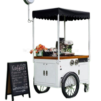 Chariot à panneaux en acier et bois pour marchés fermiers, festivals et vente ambulante, conception mobile avec roues, idéal pour le café