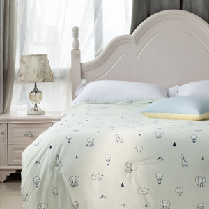 Piumino Rinfrescante per Bambini Estivo, Trapuntino Leggero Traspirante 100% Poliestere, Stampa Animalier per la Regolazione della Temperatura - Product Image 1