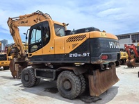 Excavatrice sur pneus Hyundai 2019 W 210 d'occasion 210W-9T avec composants de moteur et d'engrenage de pompe à noyau 20 tonnes 0086 18117060100