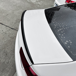 สปอยเลอร์หลังคาร์บอนไฟเบอร์ลายดั๊กเทลสำหรับ Audi A6 S6 C7 ปี 2012-2018 - Product Image 3