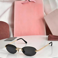 Lunettes de soleil UV400, coupe élégante, sophistiquées, polyvalentes, style streetwear, unisexes, monture intégrale, verres dégradés, tendance, multicolores