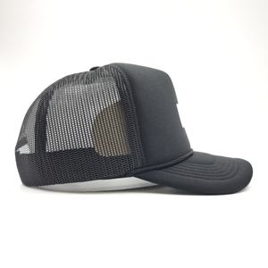 Casquette de camionneur de plage personnalisée en mousse performante à 5 panneaux en maille polyester avec logo brodé 3D imprimé - Product Image 6