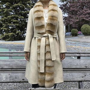 Nouveau Manteau Long Femme Haut de Gamme Style Coréen 2025 en Laine, Simple Boutonnage, Col en Fourrure de Renard Double Face, Fermeture à Boutons - Product Image 3