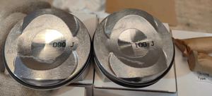 Piston de moteur d'usine pour <span class=keywords><strong>AUDI</strong></span> A6 <span class=keywords><strong>S5</strong></span> A8 Q7 4.2L <span class=keywords><strong>V8</strong></span> BVJ BAR pour Lamborghini R8 5.2 V10 84.5MM 079 107 065CS/066CS - Product Image 6