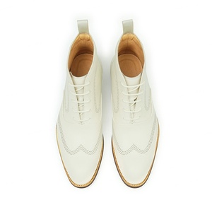 Botas de Media Caña para Hombre, de Cuero Vacuno Genuino, con Cierre de Cordones Blancos, Estilo Ejecutivo para Invierno y Otoño - Product Image 1