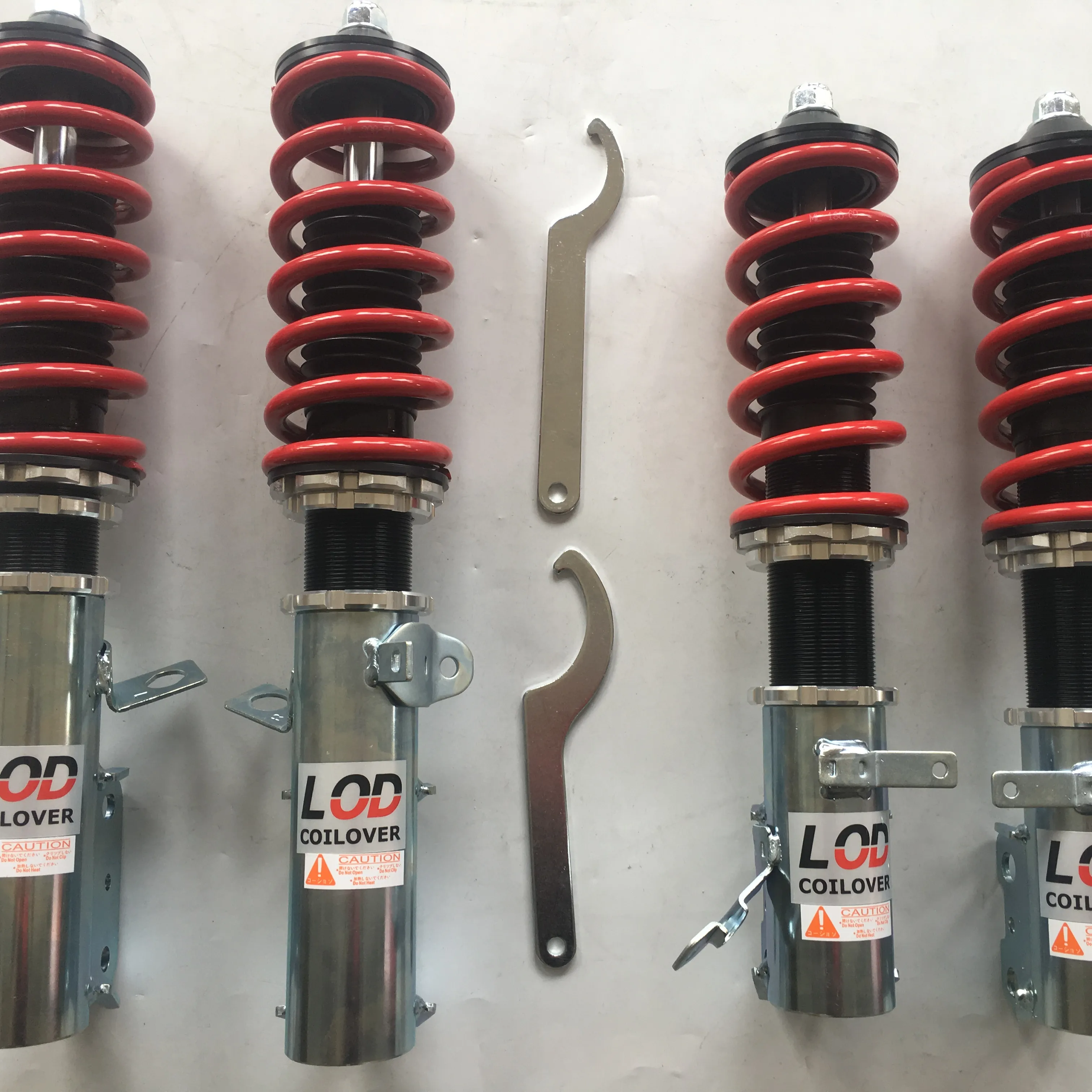 Migliore Qualità di Alluminio Abbassamento Regolabile Coilover Coil Molla per auto AE100