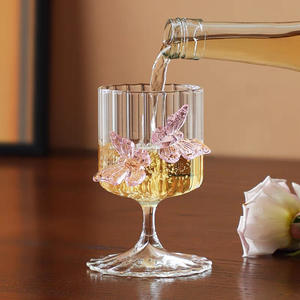 <span class=keywords><strong>Verre</strong></span> <span class=keywords><strong>à</strong></span> <span class=keywords><strong>vin</strong></span> en <span class=keywords><strong>verre</strong></span> transparent <span class=keywords><strong>à</strong></span> haute tige borosilicate élégant et créatif pour cocktail de champagne <span class=keywords><strong>à</strong></span> usage domestique - Product Image 4
