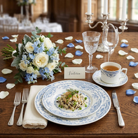 Service de table en céramique bleu floral vintage personnalisé, assiettes, bols, tasses à thé et soucoupes en porcelaine fine de diverses formes