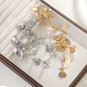 Hoop Pearl <strong>Chunky</strong> <strong>Costume</strong> Earring Free Sample Discount Jewelry Earring Assortment Mix Earring <strong>Jewellery</strong> - Product Image 5