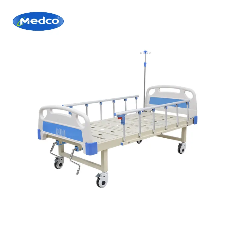 Высококачественная двухколенчатая ручная Больничная кровать с колесиком и боковой рейкой