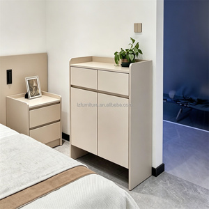 Ensembles de meubles de chambre personnalisés et abordables : Lit en bois avec armoire, bureau, table de chevet et placard de rangement intégré pour appartements - Product Image 2