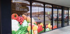 Logo personalizzato protezione UV vinile decalcomania da parete di grandi dimensioni adesivo in Pvc <span class=keywords><strong>finestra</strong></span> adesivo per la promozione - Product Image 6