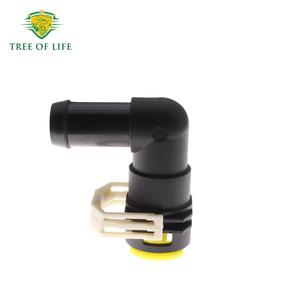 B37F-61-240ท่อน้ำหล่อเย็นต้นไม้แห่งชีวิตสำหรับ MAZDA 3 BK BL ข้อต่อท่อน้ำร้อน - Product Image 1