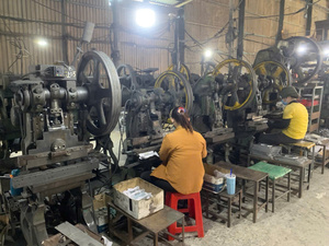 Unidades Estructurales de Aluminio con Superficie Anodizada, Fabricadas por VN OEM Mediante Corte Láser, Estampado, Doblado y Soldadura, para Equipos Médicos - Product Image 4