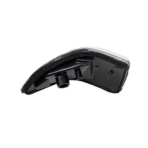 Luz Direccional LED para Espejo Lateral Derecho de Kia Sedona 876244D000, Pieza de Repuesto Nueva - Product Image 4