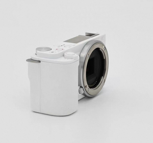 Appareil photo ZV-E10 d'occasion — 24,2 MP APS-C + autofocus 425 points, excellent état, entièrement fonctionnel ! - Product Image 4