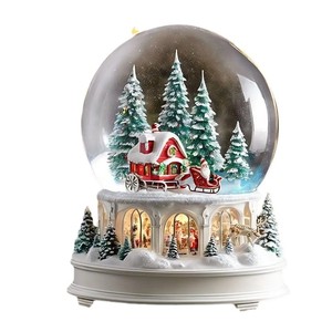 Adorno de árbol de Navidad respetuoso con el medio ambiente personalizado, caja de música de bola de cristal giratoria automática con escena de nieve hecha de resina - Product Image 5