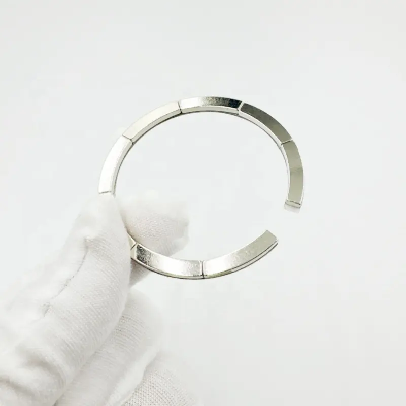 2024 Hot Verkopen Draadloze Oplaadzender Magnetische Set Mobiele Magneet Magsafe Ring
