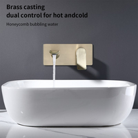 Robinet d'alimentation en eau chaude/froide moderne finition chrome brossé, montage mural, construction en laiton, mitigeur monocommande pour évier de cuisine