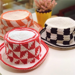 หมวกถักโครเชต์แฮนด์เมดหมวกทรงถังสีทึบระบายอากาศได้ดีปรับแต่งได้ - Product Image 5