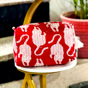 Red <b>Quilted</b> Tassel Cotton Eco-Friendly Waterproof Cosmetic <b>Bag</b> Medium Size Zipper Closure Portable Travel Pouch - Product Image 3