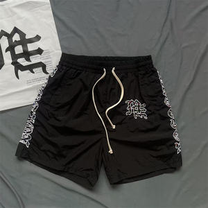 Celana pendek berlian bordir emosi campuran celana pendek merek hitam pria - Product Image 3