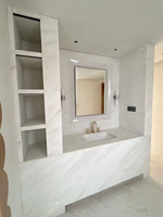 Dalles de marbre blanc neige naturel, écologiques, durables, texture chaude effet jade, haute translucidité, pour cuisine extérieure commerciale et villa