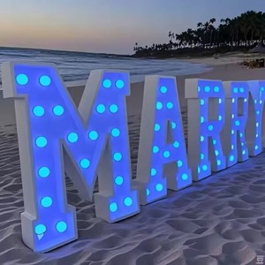 Vente chaude : Lettres et chiffres géants lumineux LED RGB de 4 et 5 pieds pour décoration de fête, événements et mariages - Product Image 4