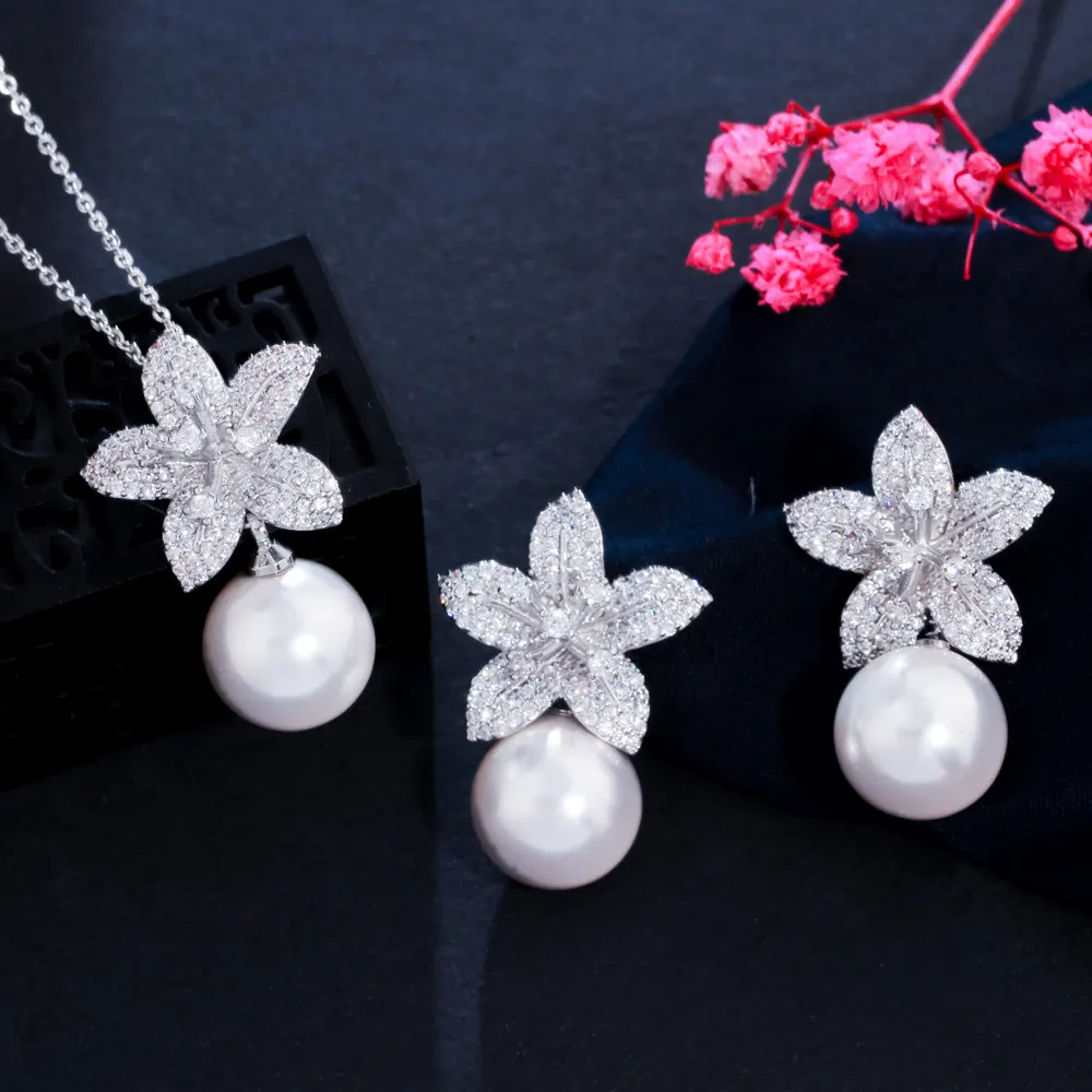 Fashion Summer Thin Chain Link Hawaiian Jewelry Set Flower White Gold Plated Cubic Zircon Pearl Earring and Necklace for Women