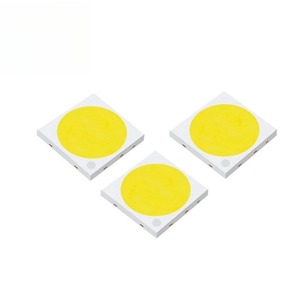 0402 0603 0805 1206 3014 3020 3528 2835 3535 5050 5630 5730 सफेद लाल हरे रंग का रेग यूवी 3 वी 9 वी लाइट लैंप बीड डायोड स्ड एलईडी चिप - Product Image 5