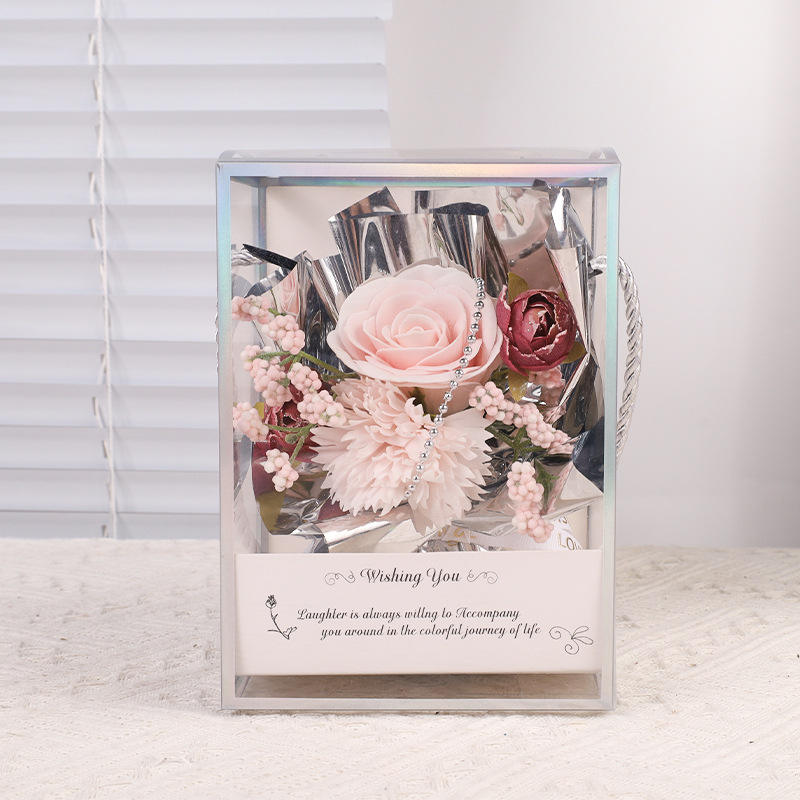 ผมเปีย-ชมพู