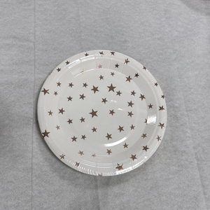 Assiettes réutilisables en papier déjoué avec étoiles rouges roses, assiettes de fête scintillantes avec 10 étoiles scintillantes pour décoration noble de fête - Product Image 5