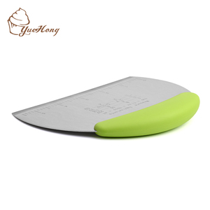 Utensilios de cocina para hornear, raspador de pastelería de acero inoxidable, cortador de masa con escala de medición - Product Image 4