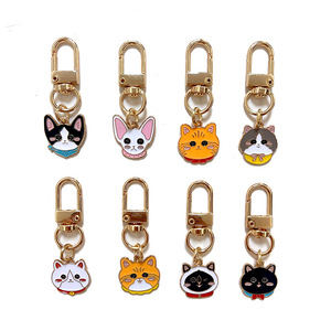 Sẵn sàng để tàu dễ thương Con Chó Nhỏ kim loại Keychain vàng mạ mềm men kim loại móc chìa khóa mặt dây chuyền móc áo - Product Image 1