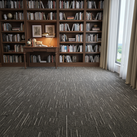 Dalles de moquette écologiques résistantes aux UV et à l'usure pour balcon, villa, semi-extérieur, revêtement de sol modulaire