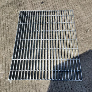 Grille en acier pour plateforme, couvercle de regard, passerelle en acier, fournisseurs de grilles en acier - Product Image 2