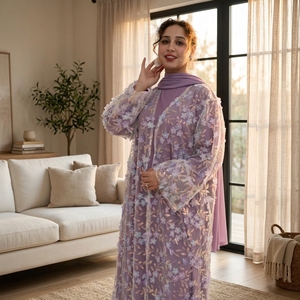 طقم عباءة إسلامية فاخرة من لوريا لعيد 2026، مكون من 3 قطع مع فستان داخلي وحجاب، تصميم متواضع جديد للنساء المسلمات - Product Image 1