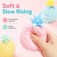 Bestseller Mini Jouet Squishy Ananas Nouveauté Caoutchouc Souple à Presser Anti-Stress Jouet Fidget