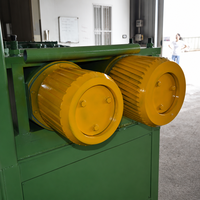 Machine de recyclage des pneus usagés Xinyutian 32,2 kW, équipement de séparation des fils de pneus OTR avec manipulateur de positionnement pour ligne de recyclage