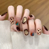 Faux ongles à presser portables courts, nouvelle collection automne/hiver, nude, rouge bordeaux profond, dégradé, carrés, brillants