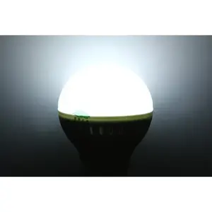 Bombilla LED E27 de 10W, Luz Blanca Fría de 6500K, 860LM, Material de PC, Forma A19, para Uso Residencial, Ahorro de Energía, Tecnología SMD - Product Image 3