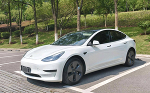 Véhicule électrique d'occasion <span class=keywords><strong>Tesla</strong></span> <span class=keywords><strong>Model</strong></span> 3 <span class=keywords><strong>2022</strong></span> RWD Batterie LFP Charge rapide Berline conduite à gauche - Product Image 2